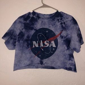 Cropped nasa shirt